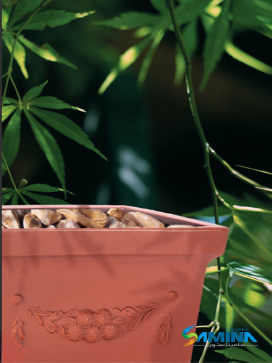 حوض نباتات ديكوري rio Classic من Kenzi Botanics، مناسب للاستخدام الداخلي والخارجي ومقاوم للعوامل الجوية.